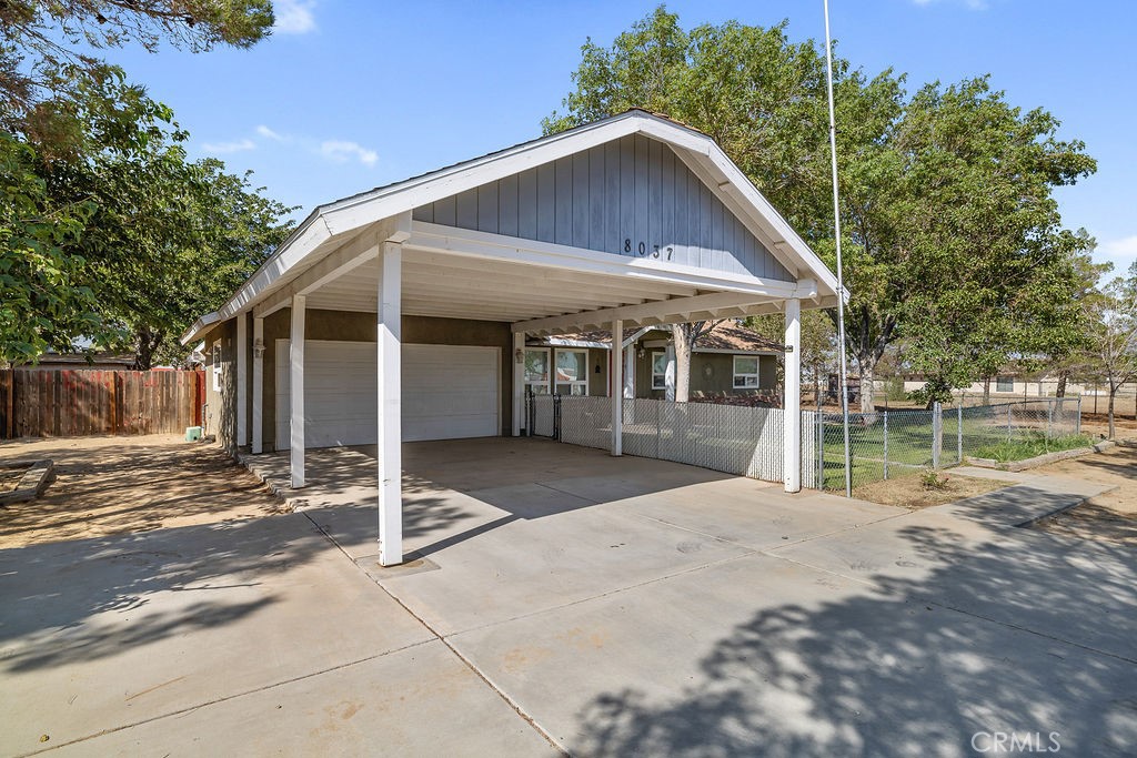 8037 W Avenue E14