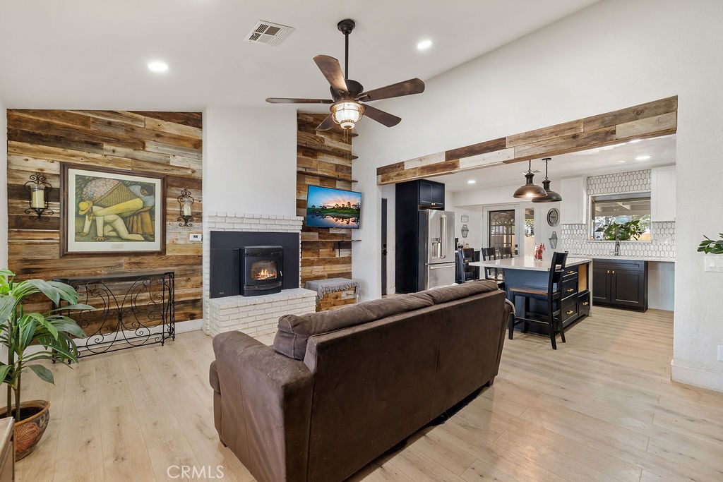 8037 W Avenue E14