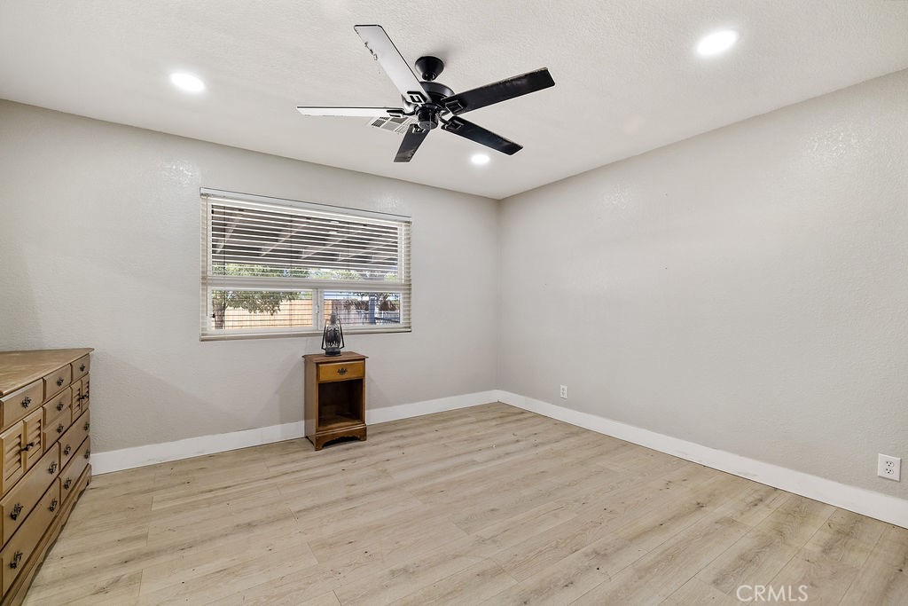 8037 W Avenue E14