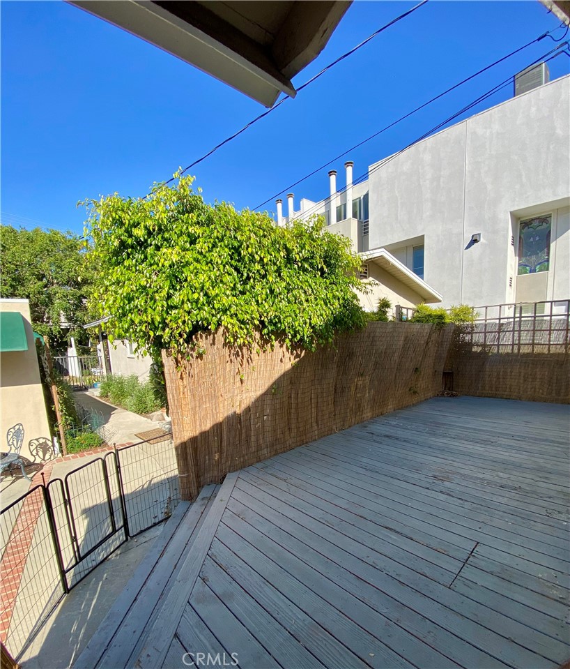1527 18th Street