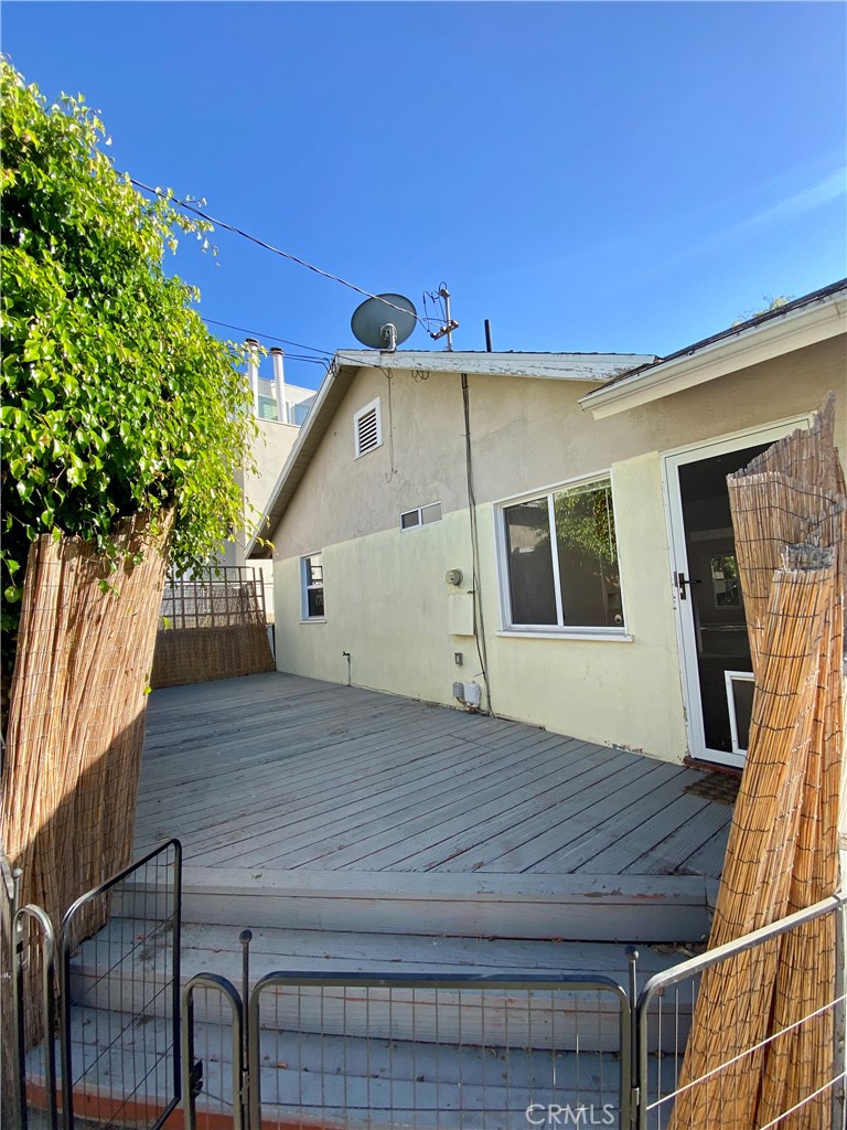 1527 18th Street