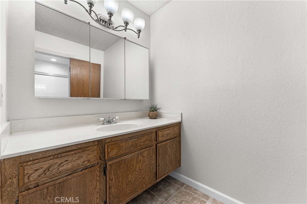 3529 W Avenue J13