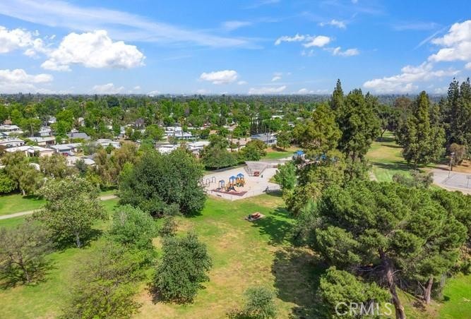17000 Burbank Boulevard 214