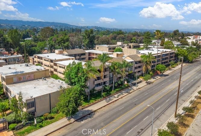 17000 Burbank Boulevard 216