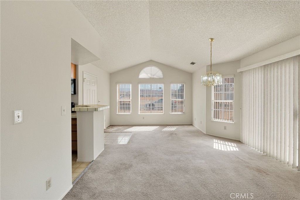 15845 Mossdale