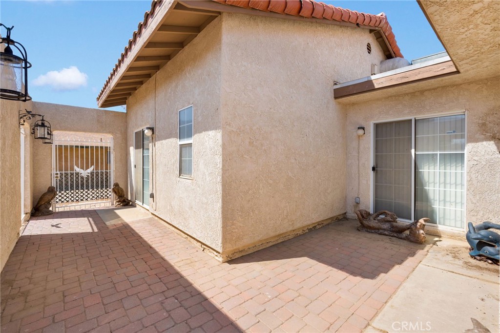 15845 Mossdale