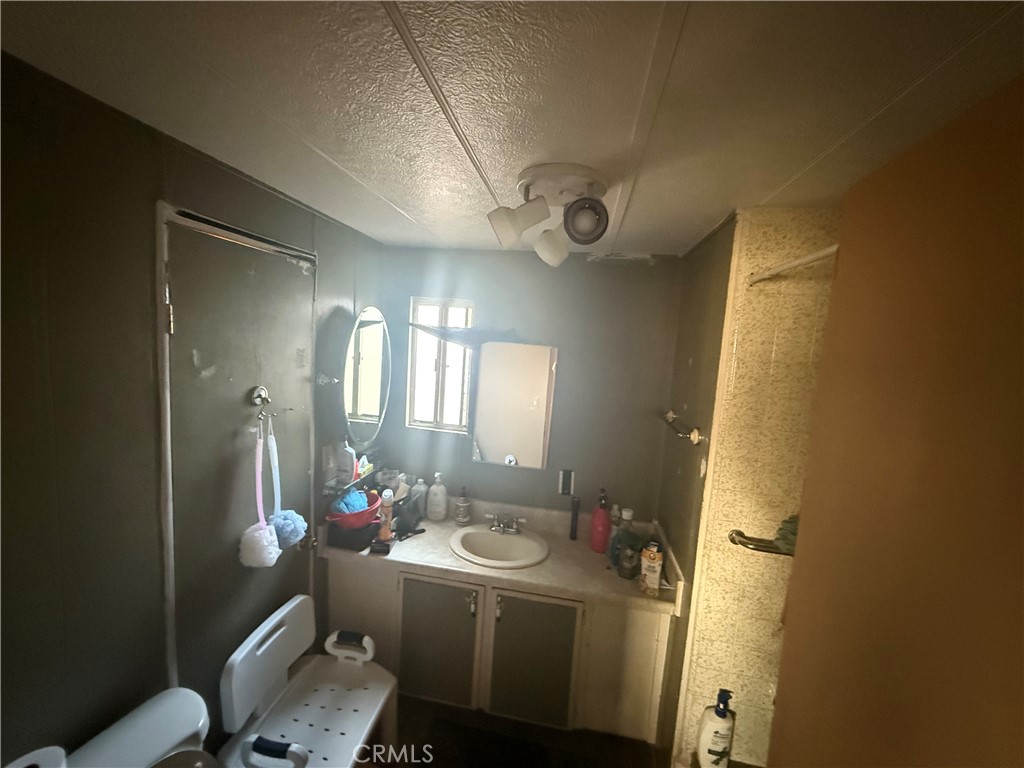 3300 15th Street W 181