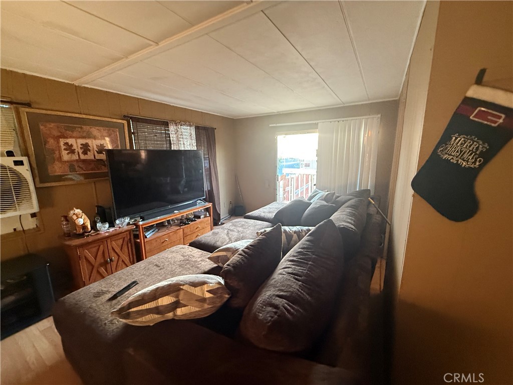 3300 15th Street W 181