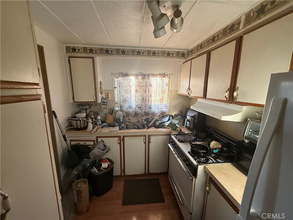3300 15th Street W 181