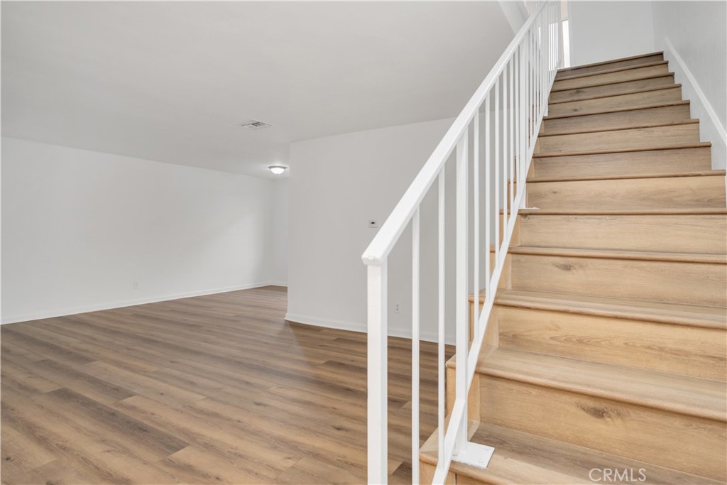 20214 COHASSET ST. UNIT #5