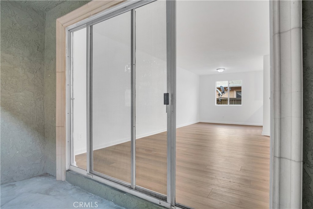 20214 COHASSET ST. UNIT #5