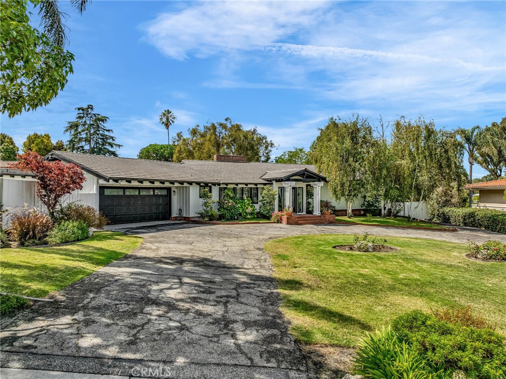 1133 Granvia Altamira