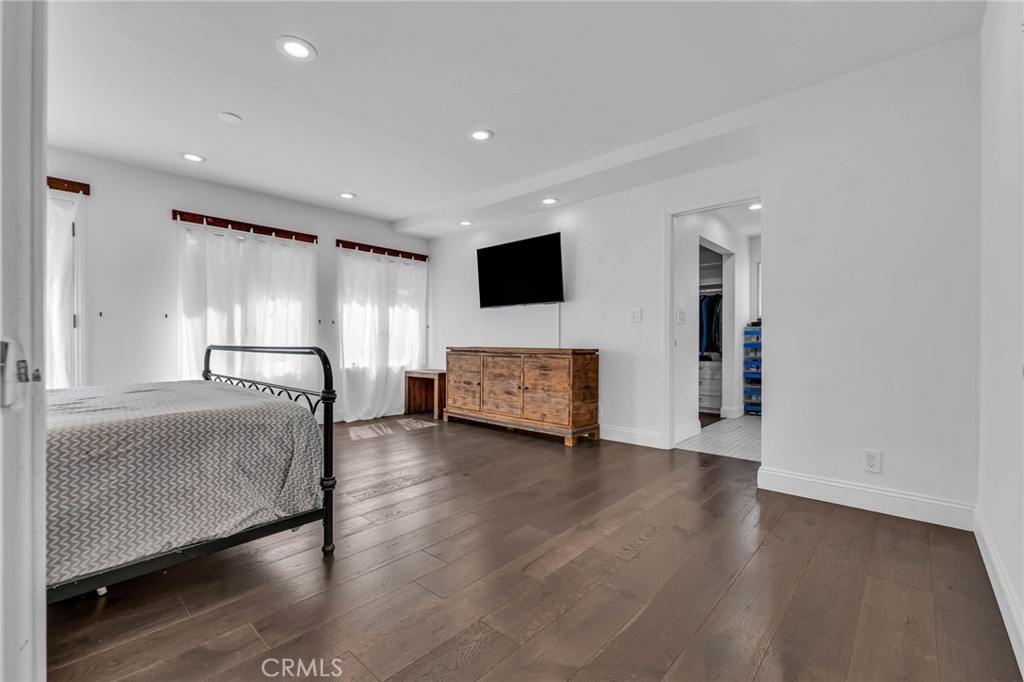 1133 Granvia Altamira