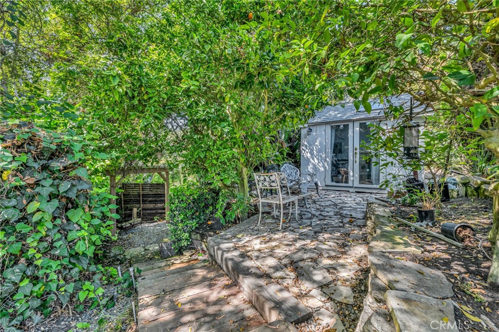 1133 Granvia Altamira