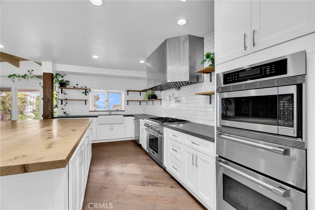 1133 Granvia Altamira