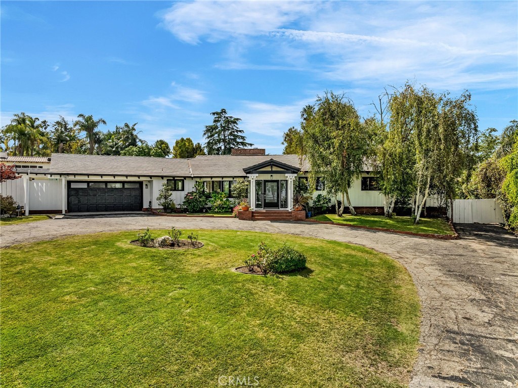 1133 Granvia Altamira