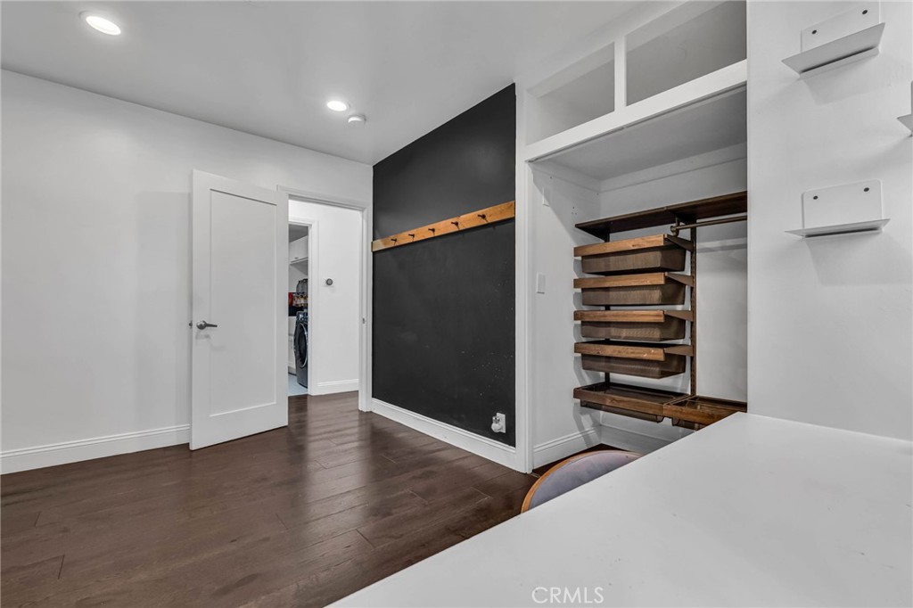 1133 Granvia Altamira