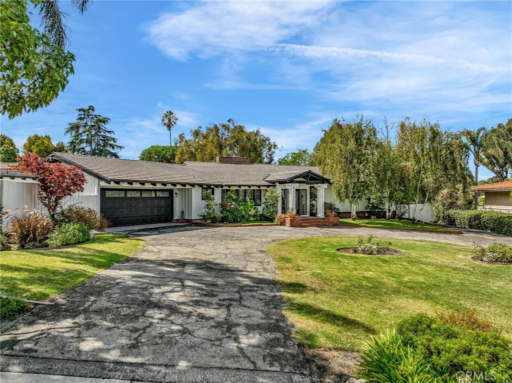 1133 Granvia Altamira