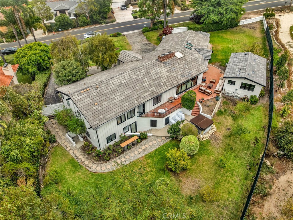 1133 Granvia Altamira