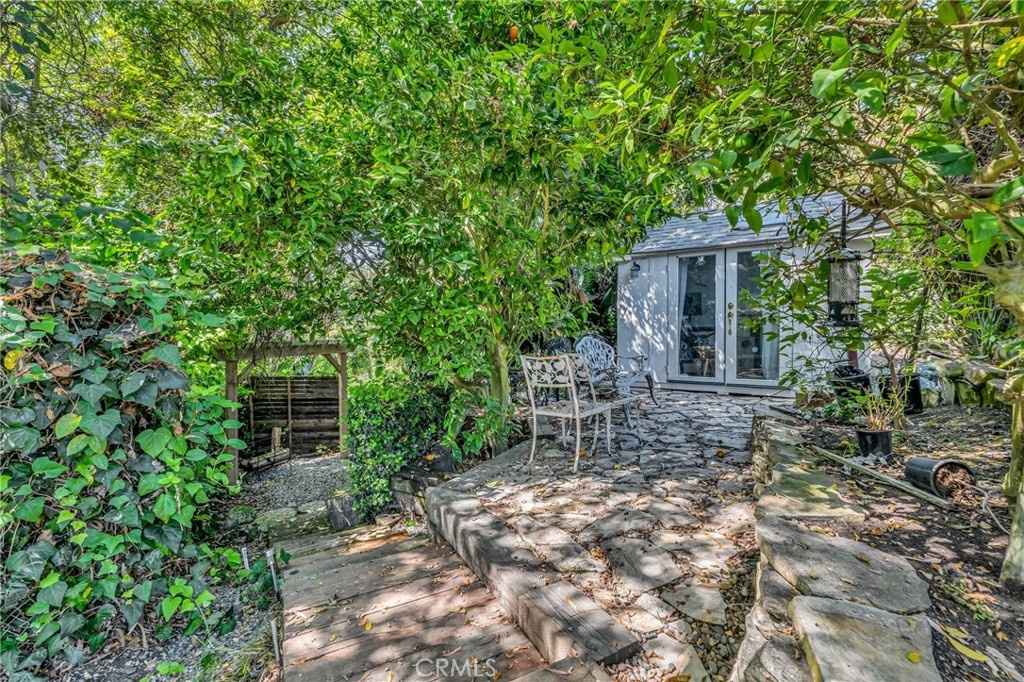 1133 Granvia Altamira