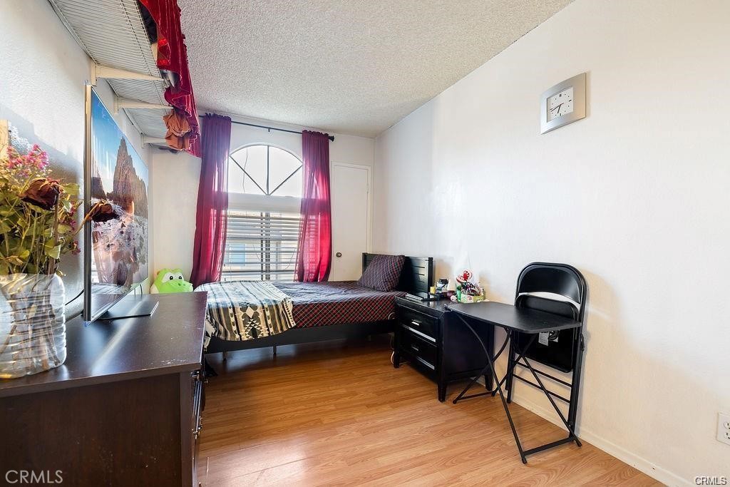 14520 Plummer St. 21