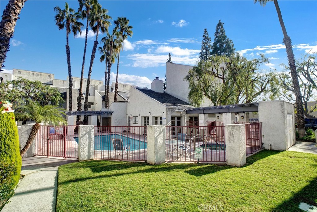 20155 Keswick Street 209