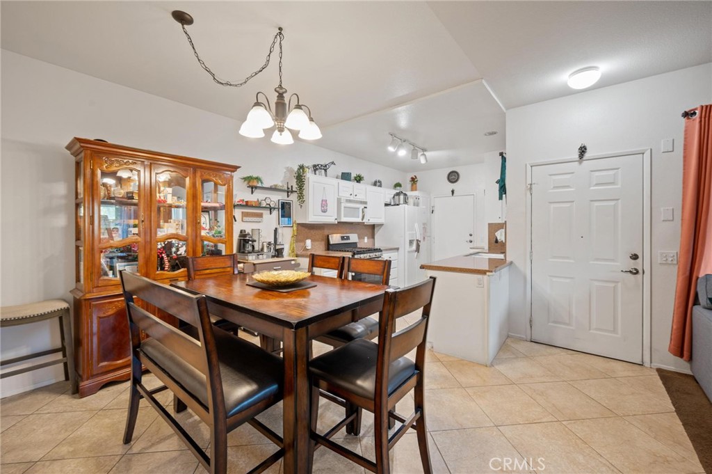20000 Plum Canyon 316