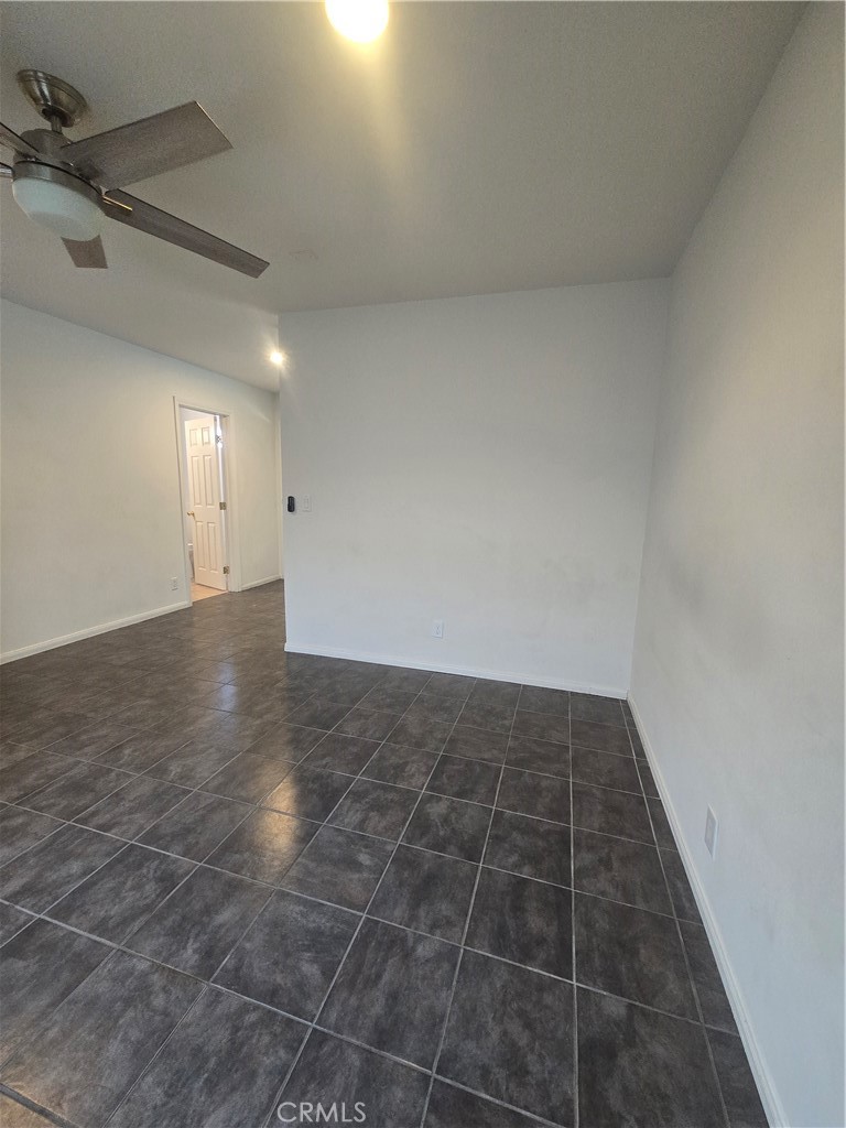 4428 Stansbury Ave