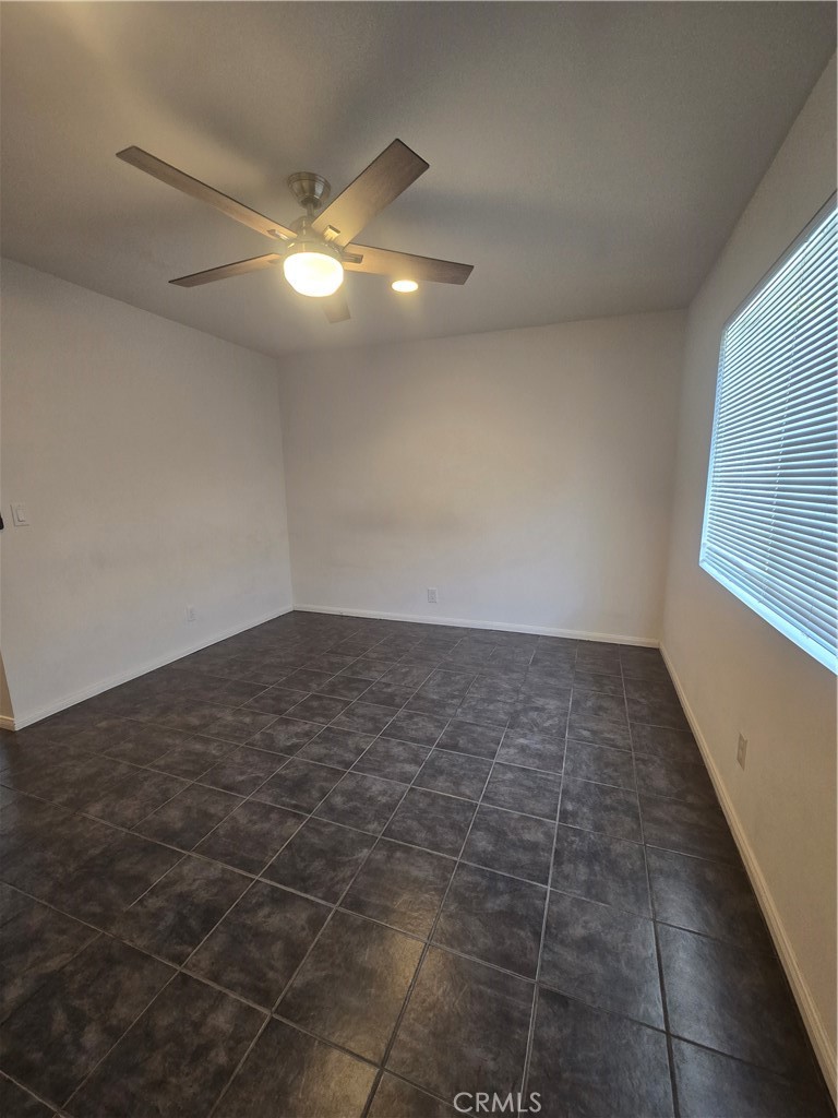 4428 Stansbury Ave