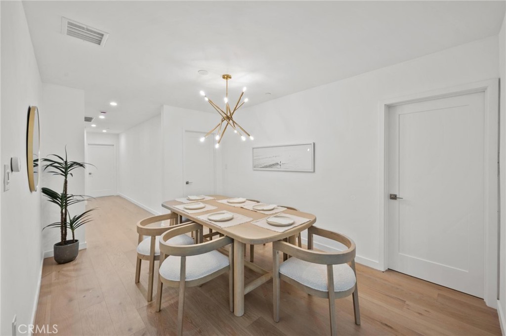 14328 Emelita Street