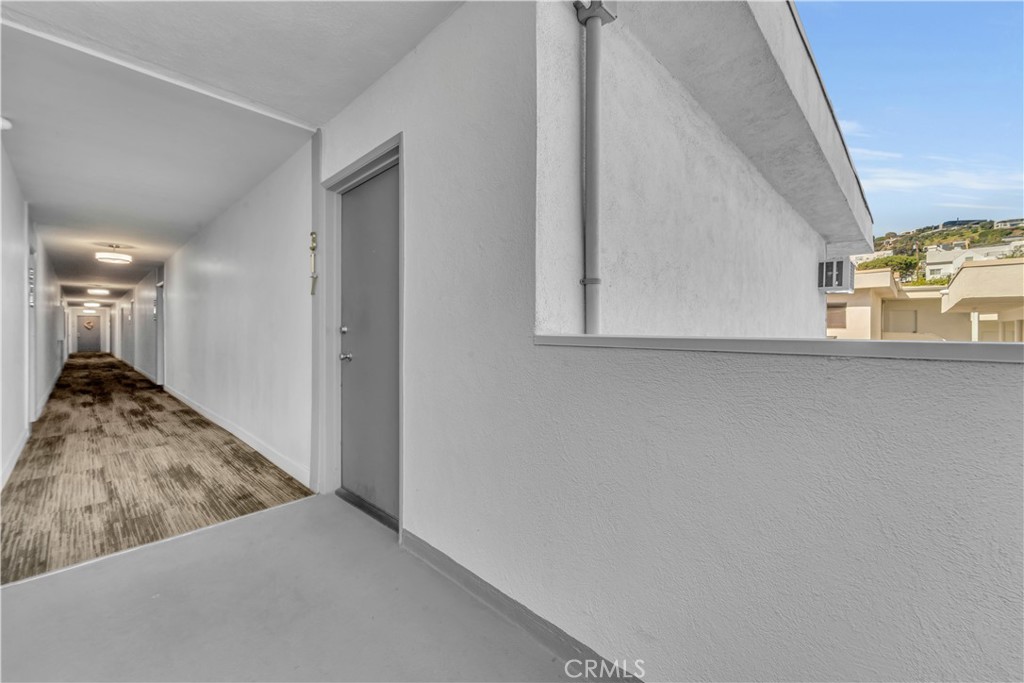 960 960 Larrabee 317