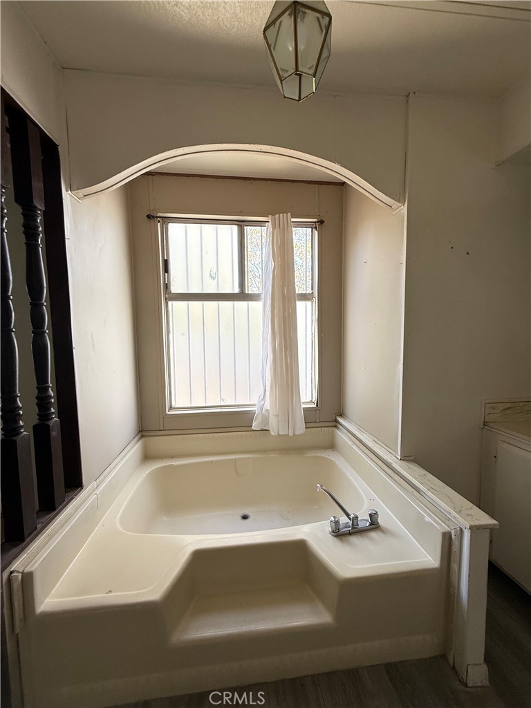 4209 4209 W Rosamond