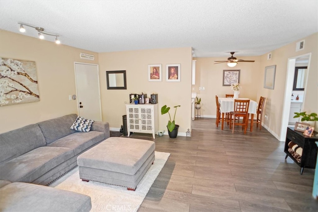 31732 Ridge Route Road 111