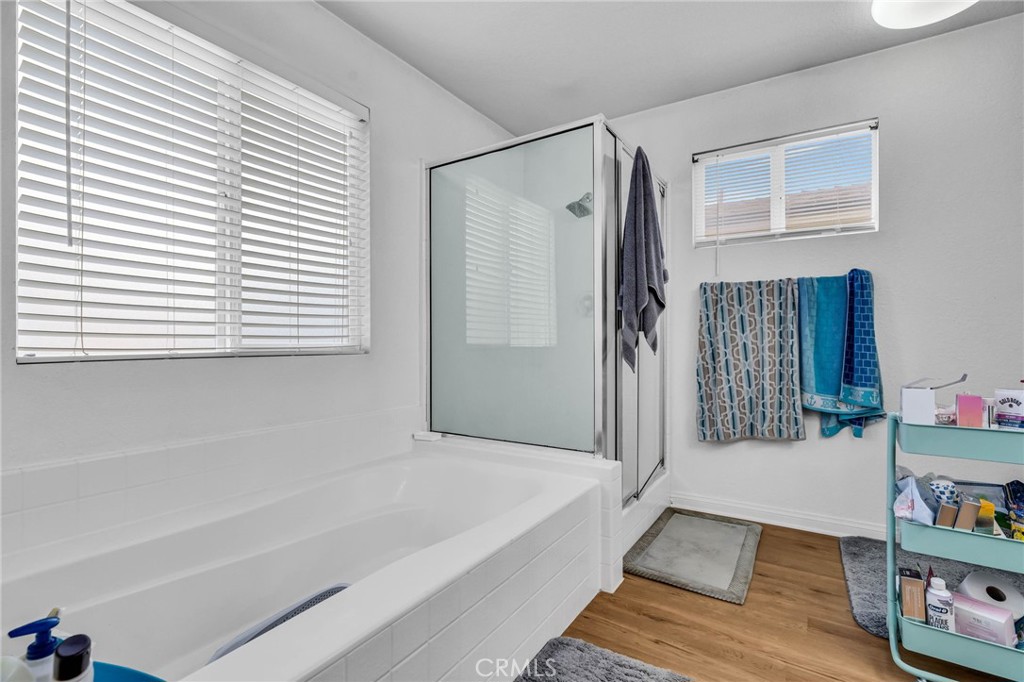 9155 Cedros Avenue 12