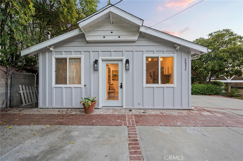 20955 De Mina Street