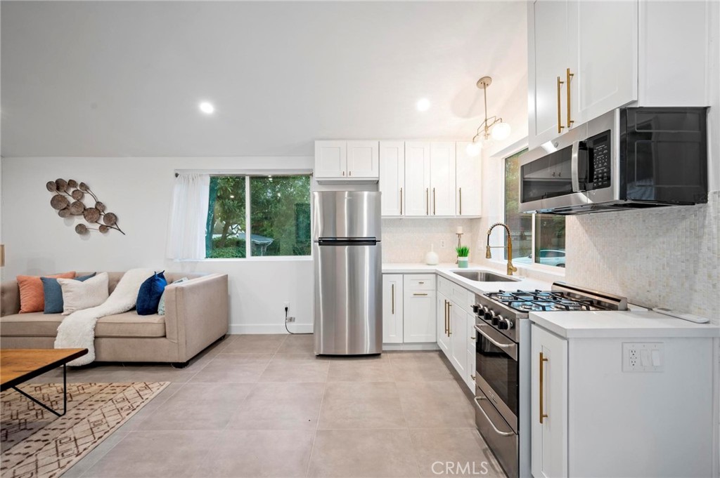 20955 De Mina Street