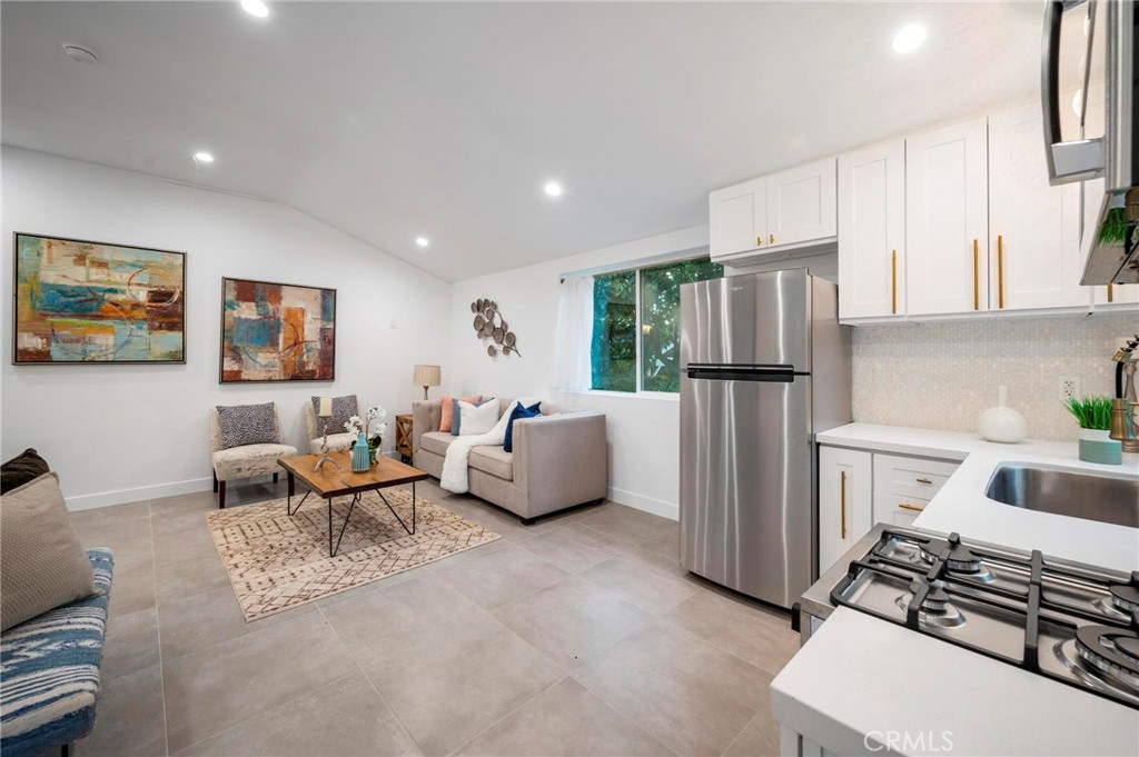 20955 De Mina Street