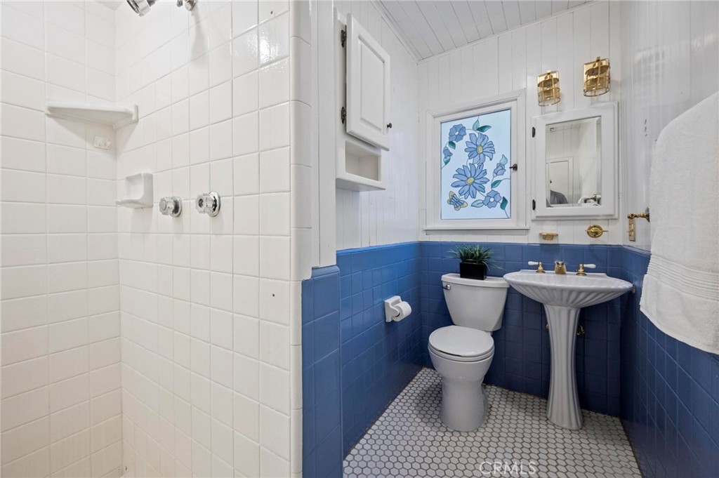 20955 De Mina Street