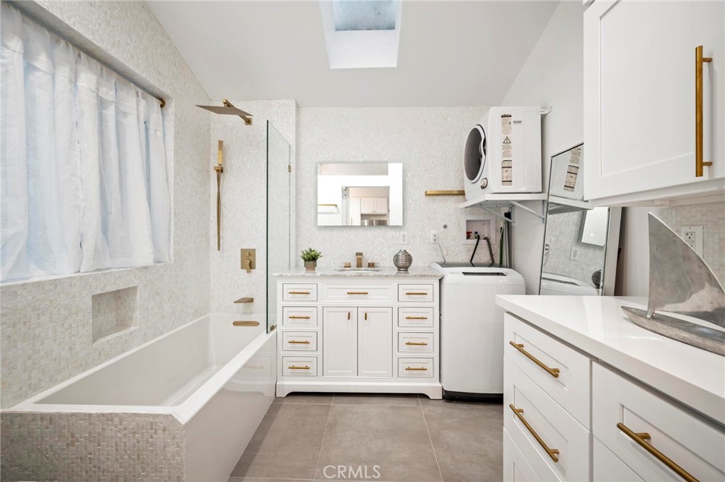 20955 De Mina Street