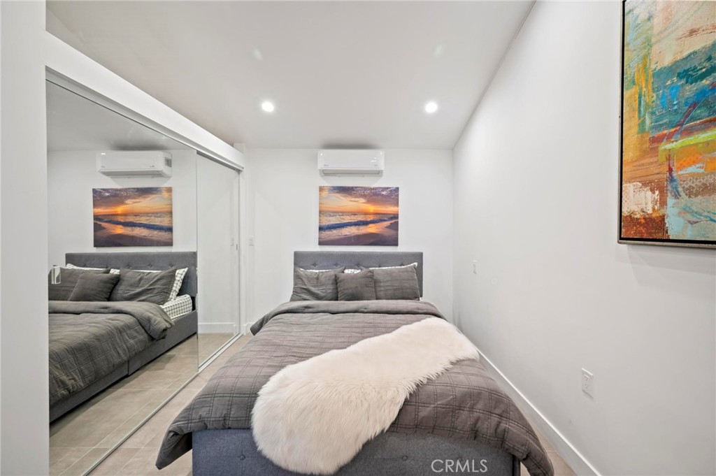 20955 De Mina Street