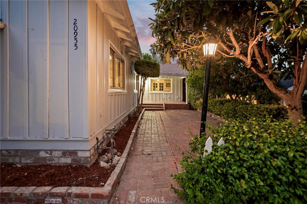 20955 De Mina Street