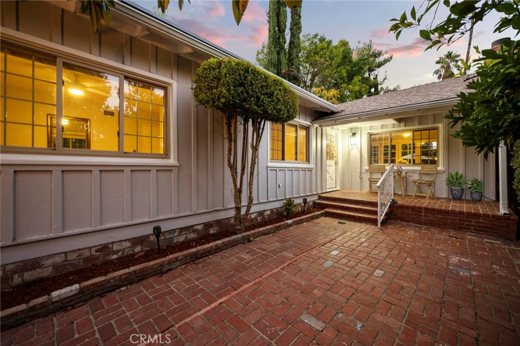 20955 De Mina Street