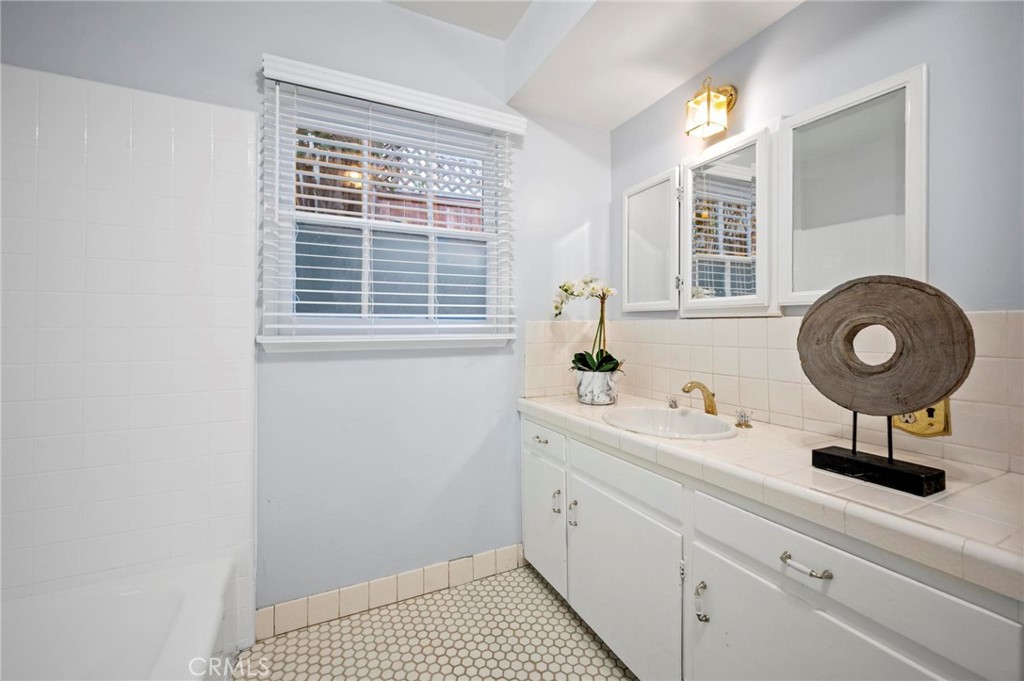 20955 De Mina Street