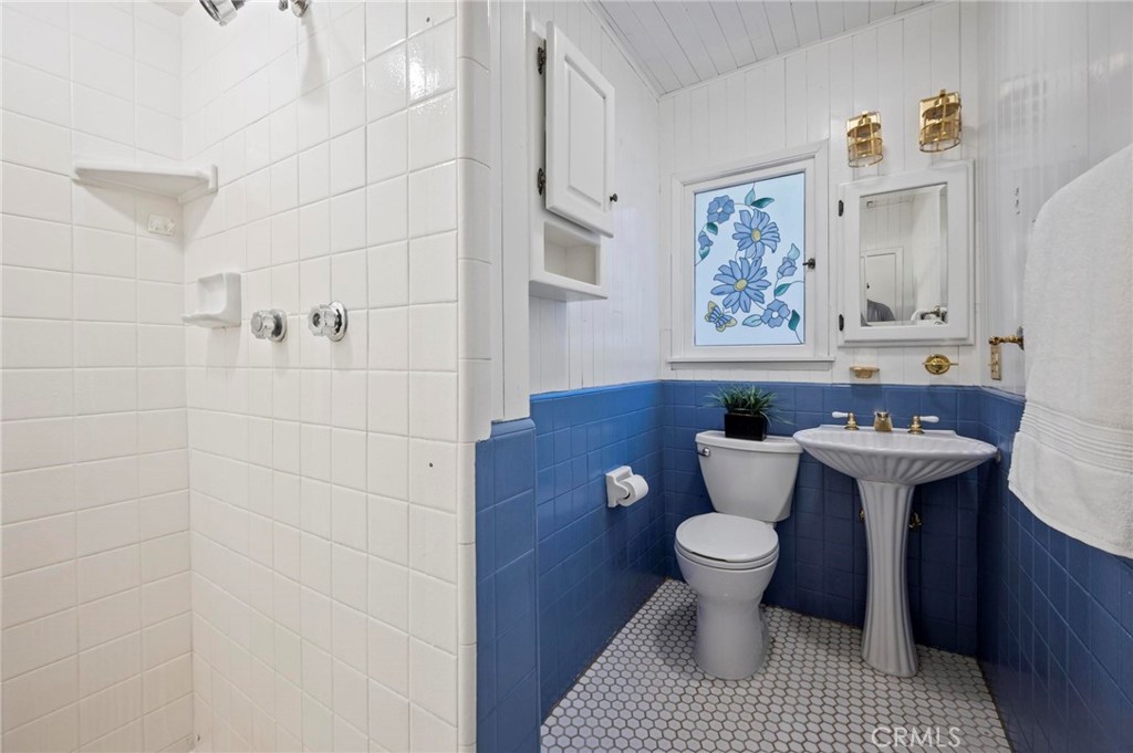 20955 De Mina Street