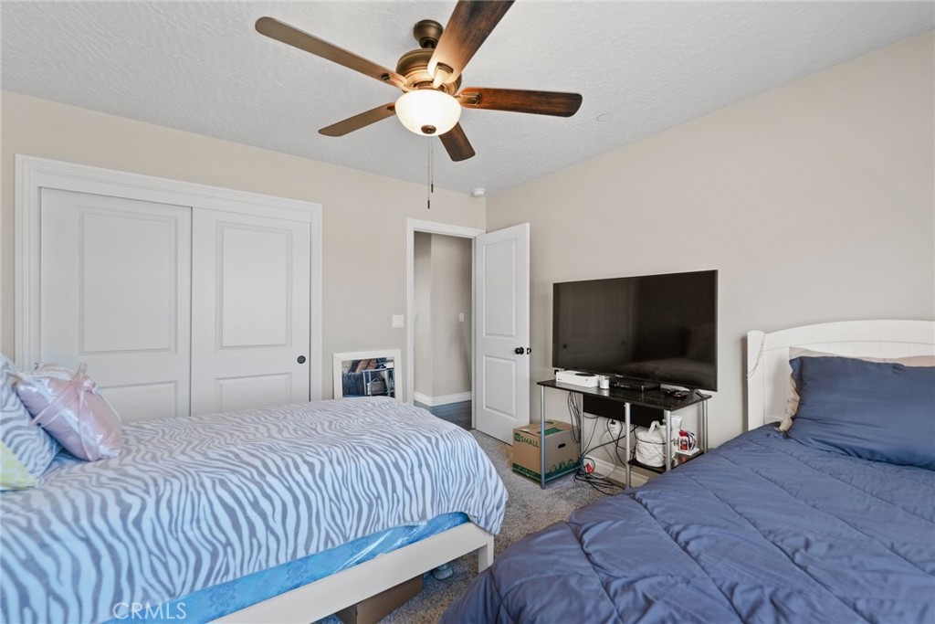 9564 Candlelight Street