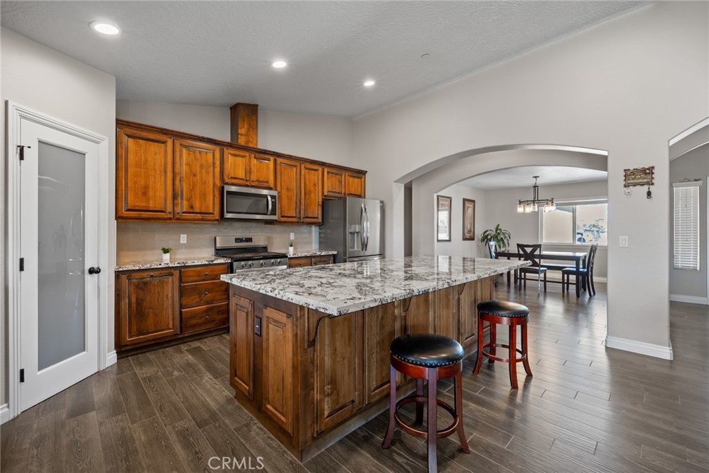 9564 Candlelight Street