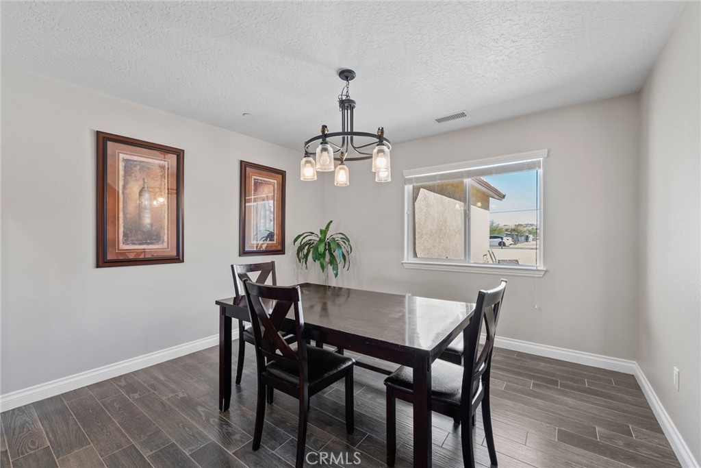 9564 Candlelight Street