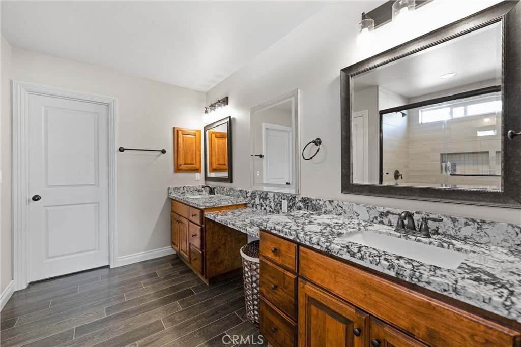 9564 Candlelight Street