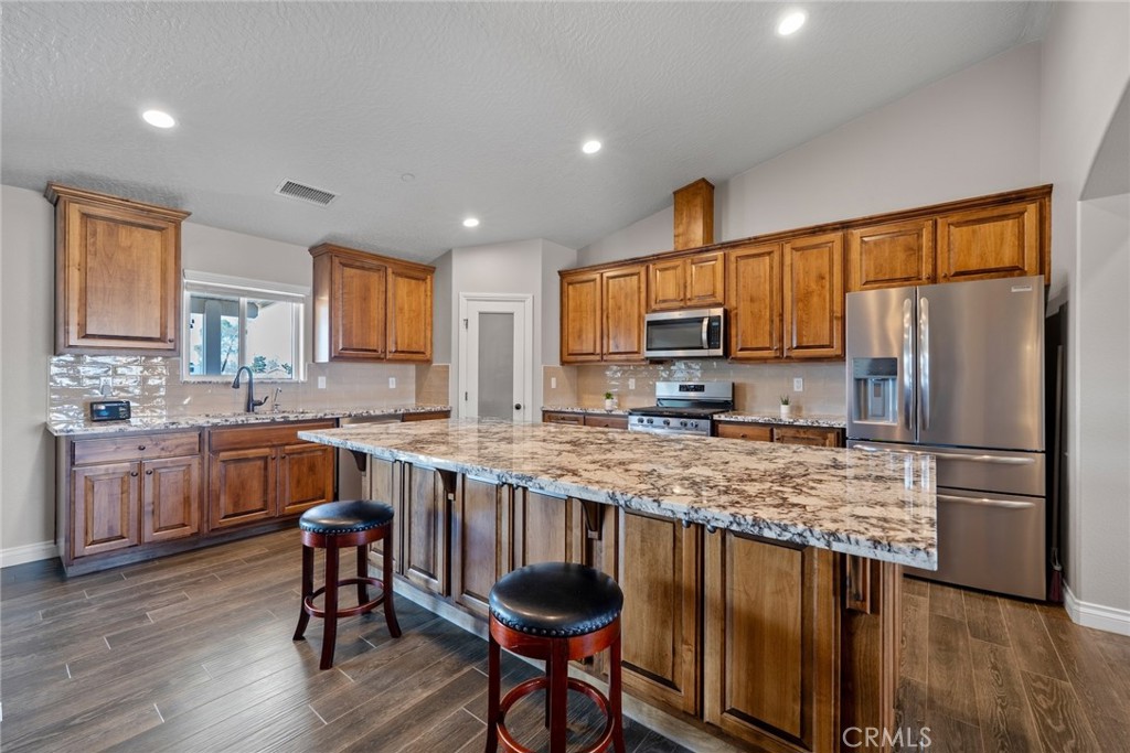 9564 Candlelight Street