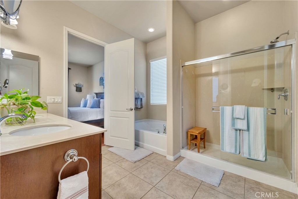 14006 Sandstone Peak